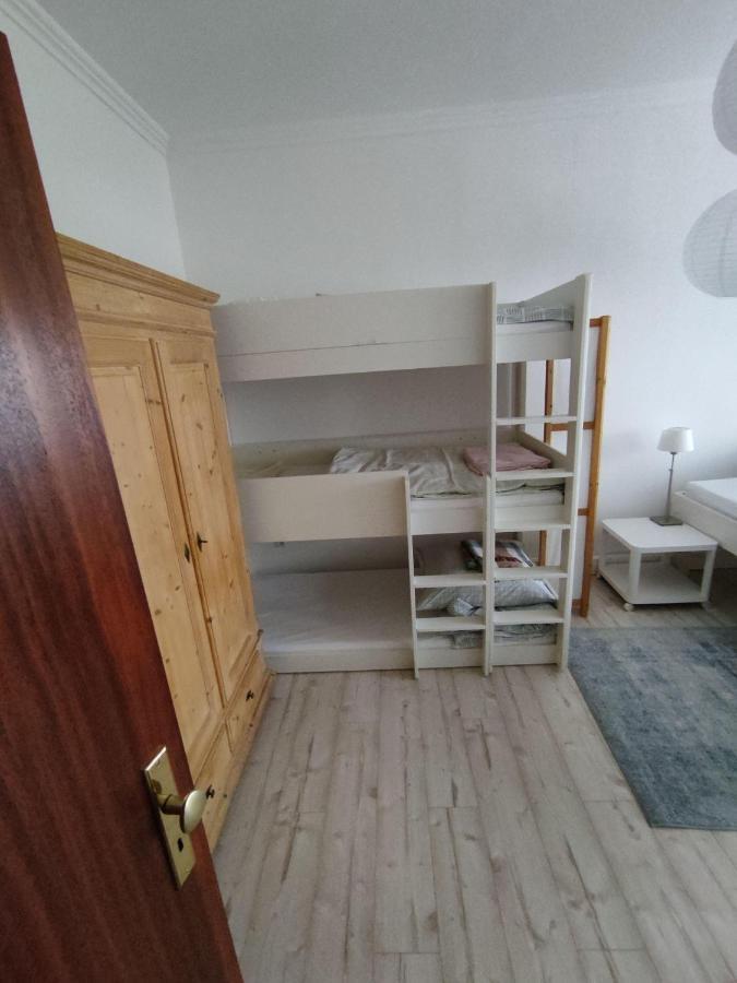 Ferienwohnung-Im-Karolinenkoog-Erholung-Zwischen-Feld-Und-Deich Exterior foto